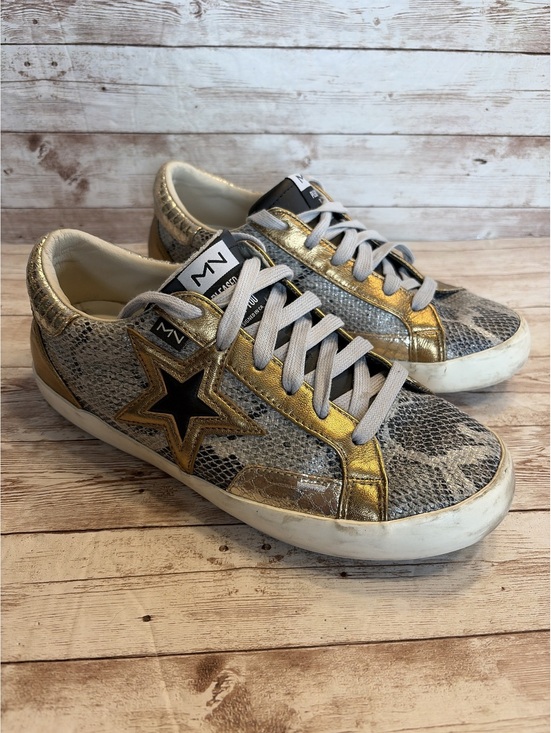 Mark Nason Shoes - Rare!  Mark Nason Women's "The Stellar - Winnie" snake print sneaker size 8